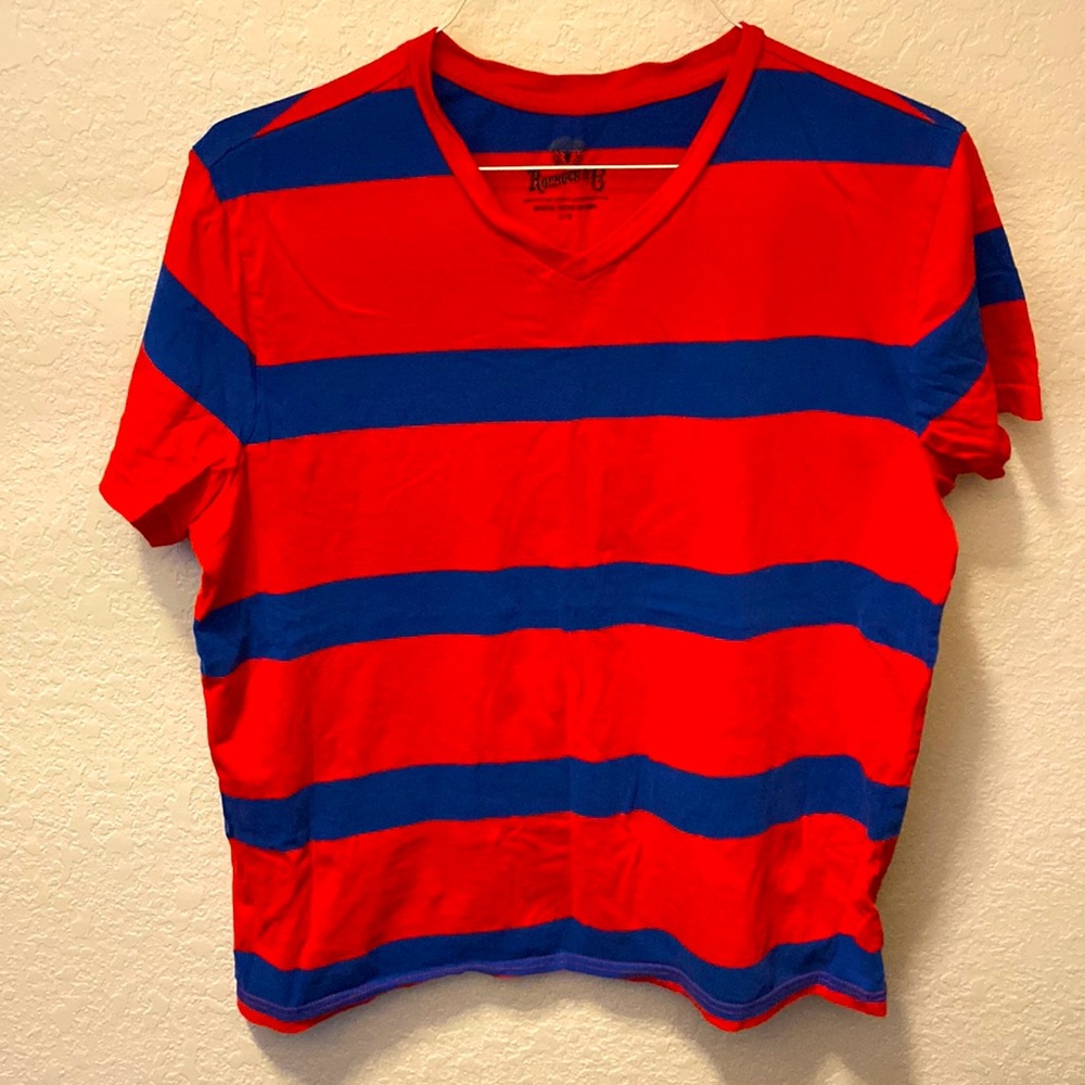 Men’s Roebuck & Co. striped V-neck T-shirt